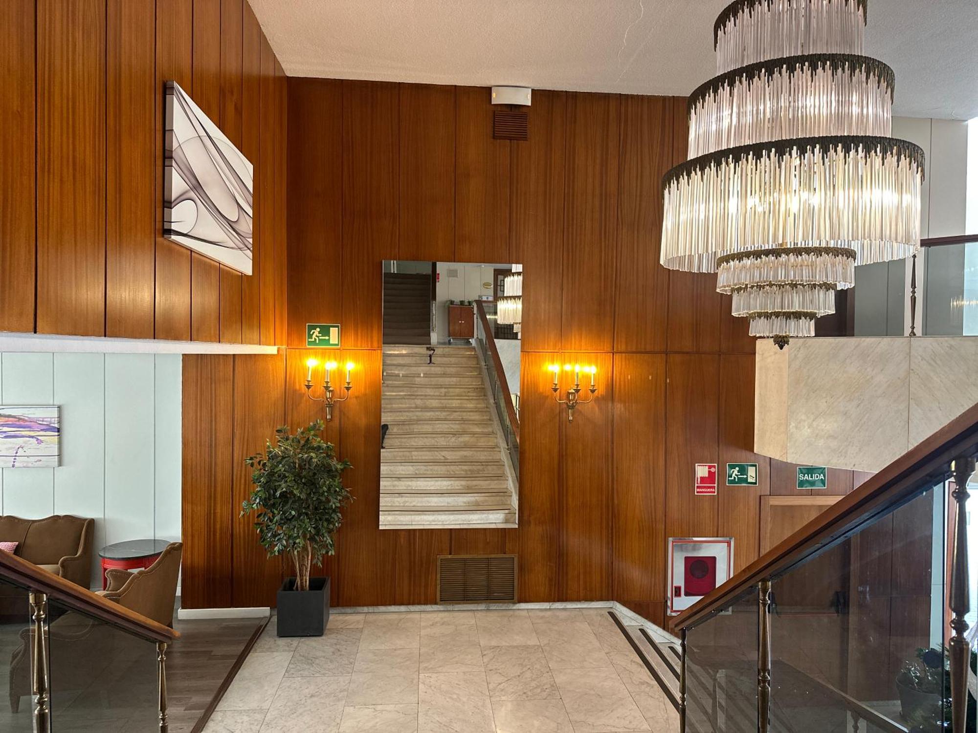 Mir Octavio Hotell Algeciras Exteriör bild