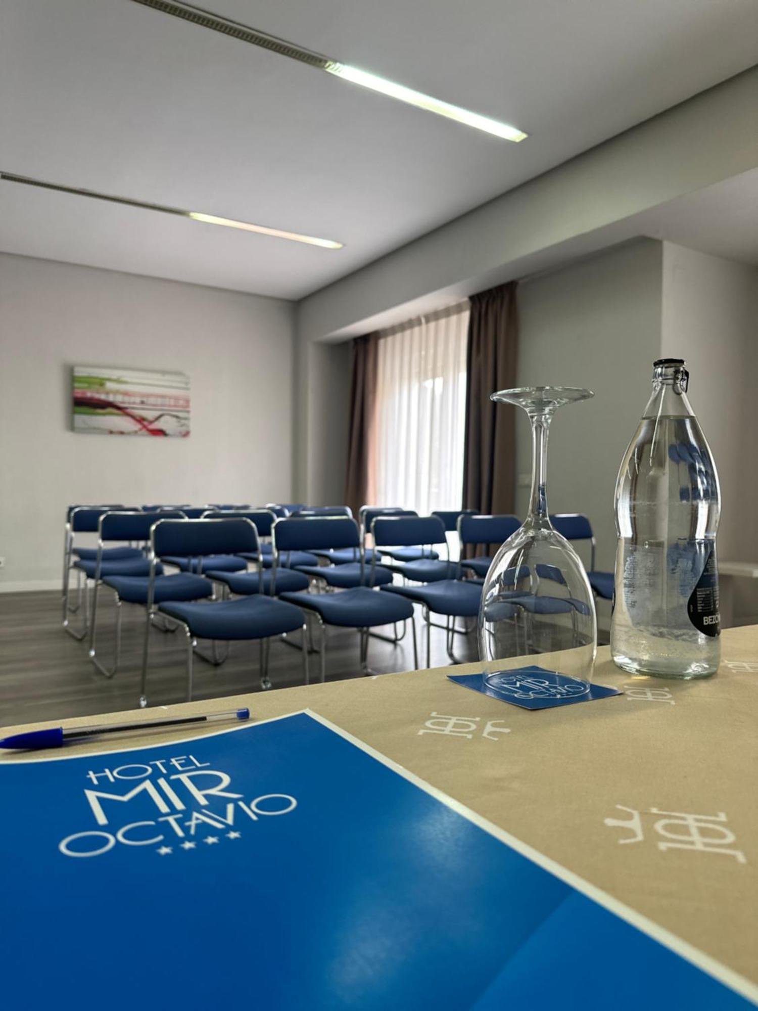 Mir Octavio Hotell Algeciras Exteriör bild