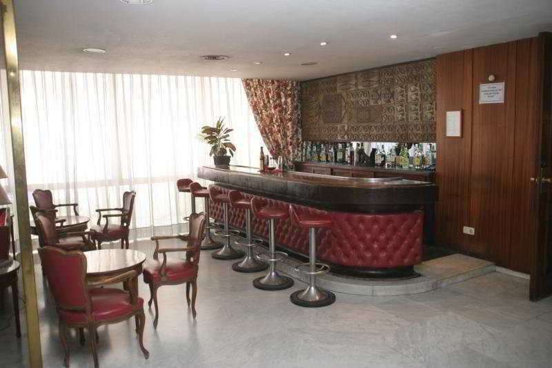 Mir Octavio Hotell Algeciras Restaurang bild