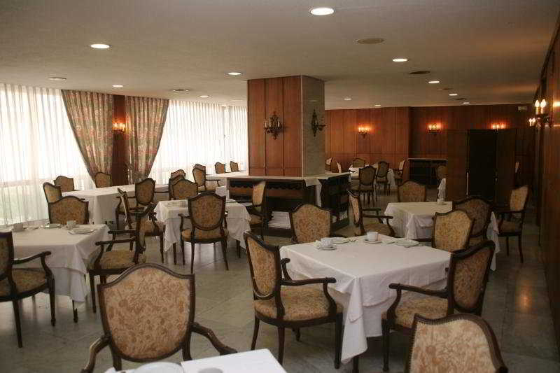 Mir Octavio Hotell Algeciras Restaurang bild